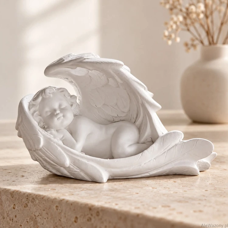 Gipsowy Aniołek biały leżący chłopiec 10 cm